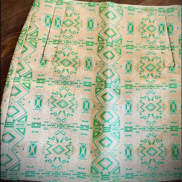 NWT J. Crew Metallic AztecTextured Skirt Gold Green: Size 00 - Picture 2 of 5